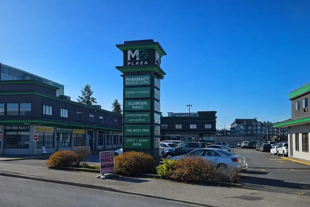 108 20218 Fraser Highway, Langley